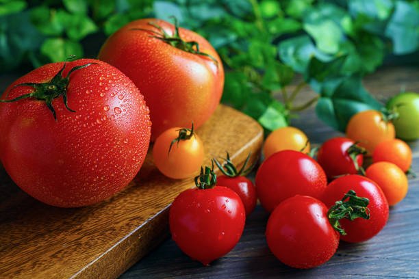 Fresh Tomato - Dev Tandoor Industries